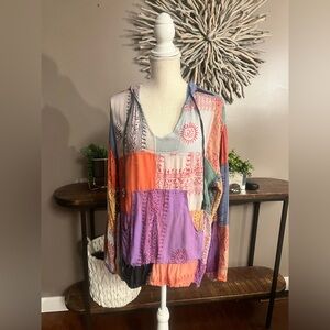 Katmandu patchwork pullover top with hood